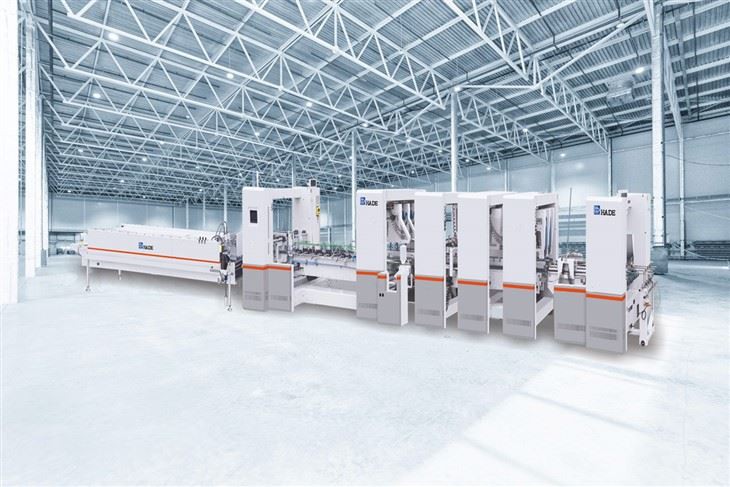 全自動段ボール箱製造機