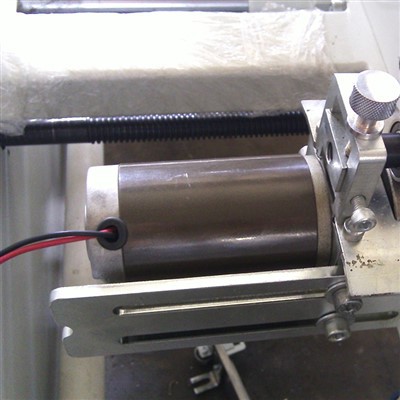 縦型フィーダは化学工業でも使用できますか?